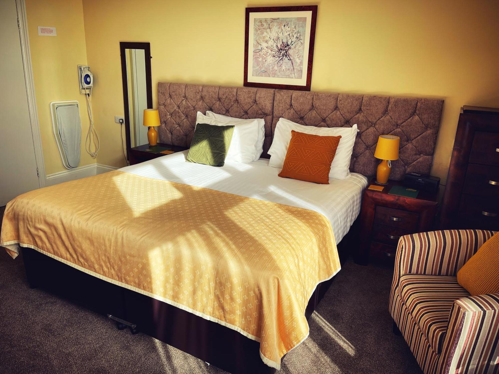 The Robin Hill Bed & Breakfast Torquay Ngoại thất bức ảnh