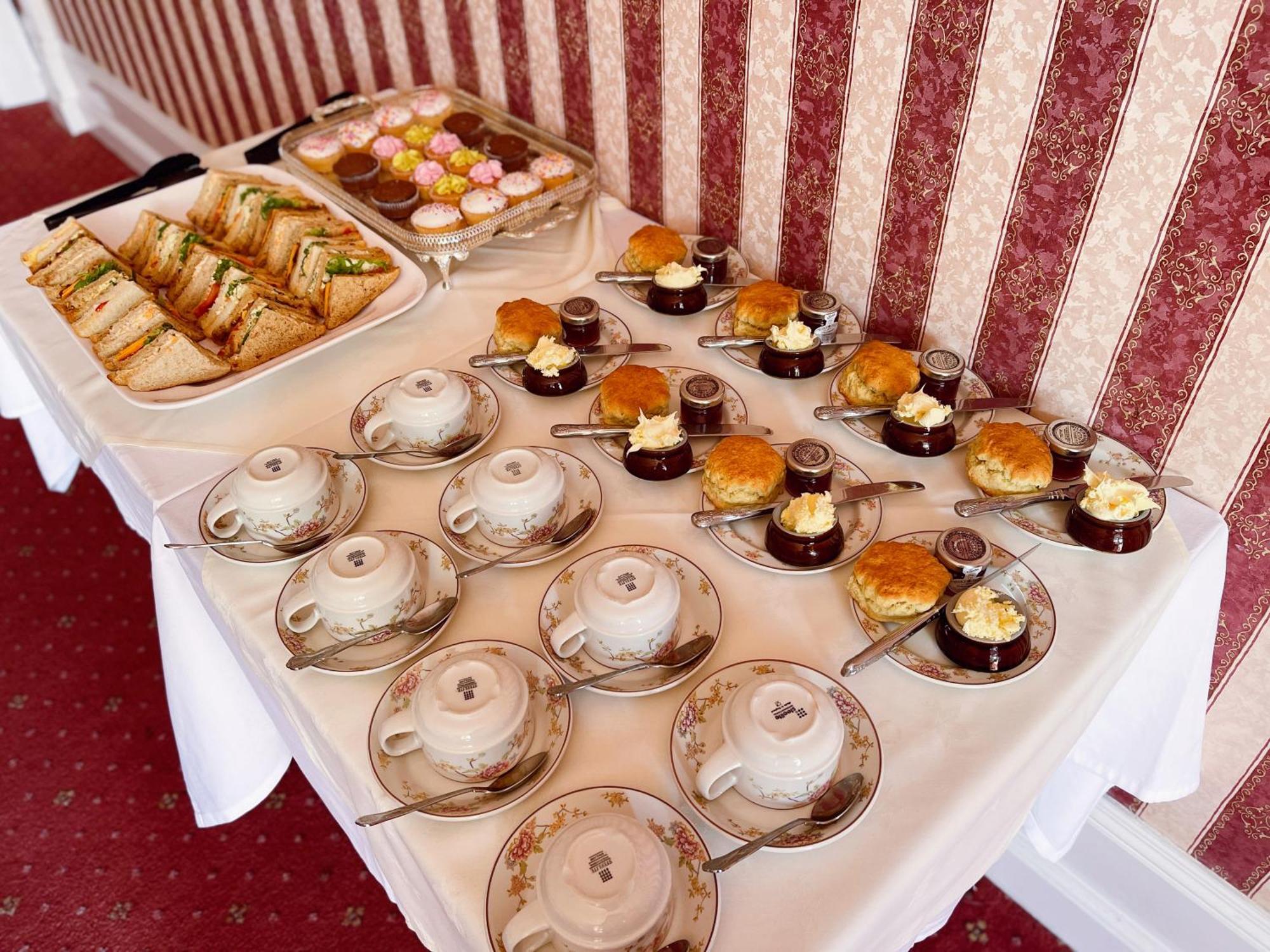 The Robin Hill Bed & Breakfast Torquay Ngoại thất bức ảnh