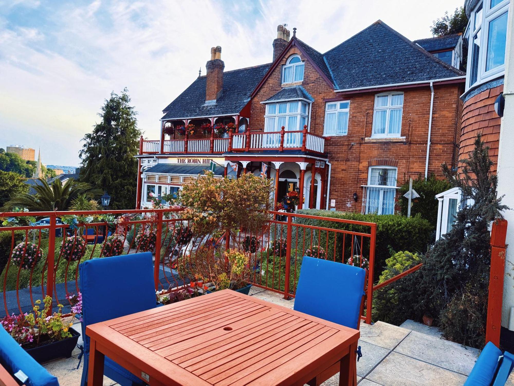The Robin Hill Bed & Breakfast Torquay Ngoại thất bức ảnh