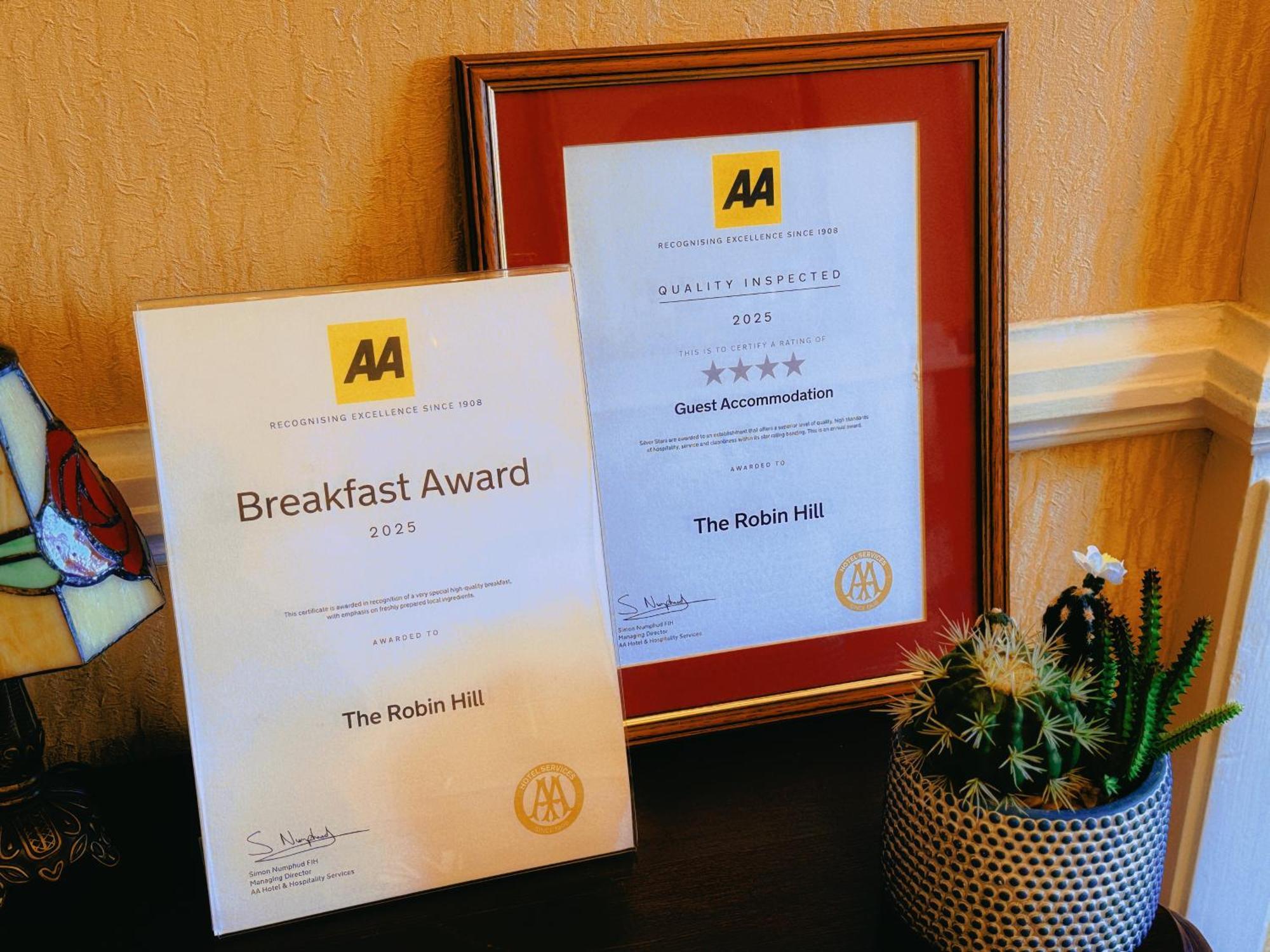 The Robin Hill Bed & Breakfast Torquay Ngoại thất bức ảnh